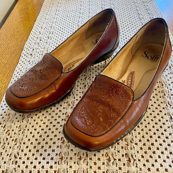 Söfft Women's Brown and Tan Loafers - Picture 2 of 8